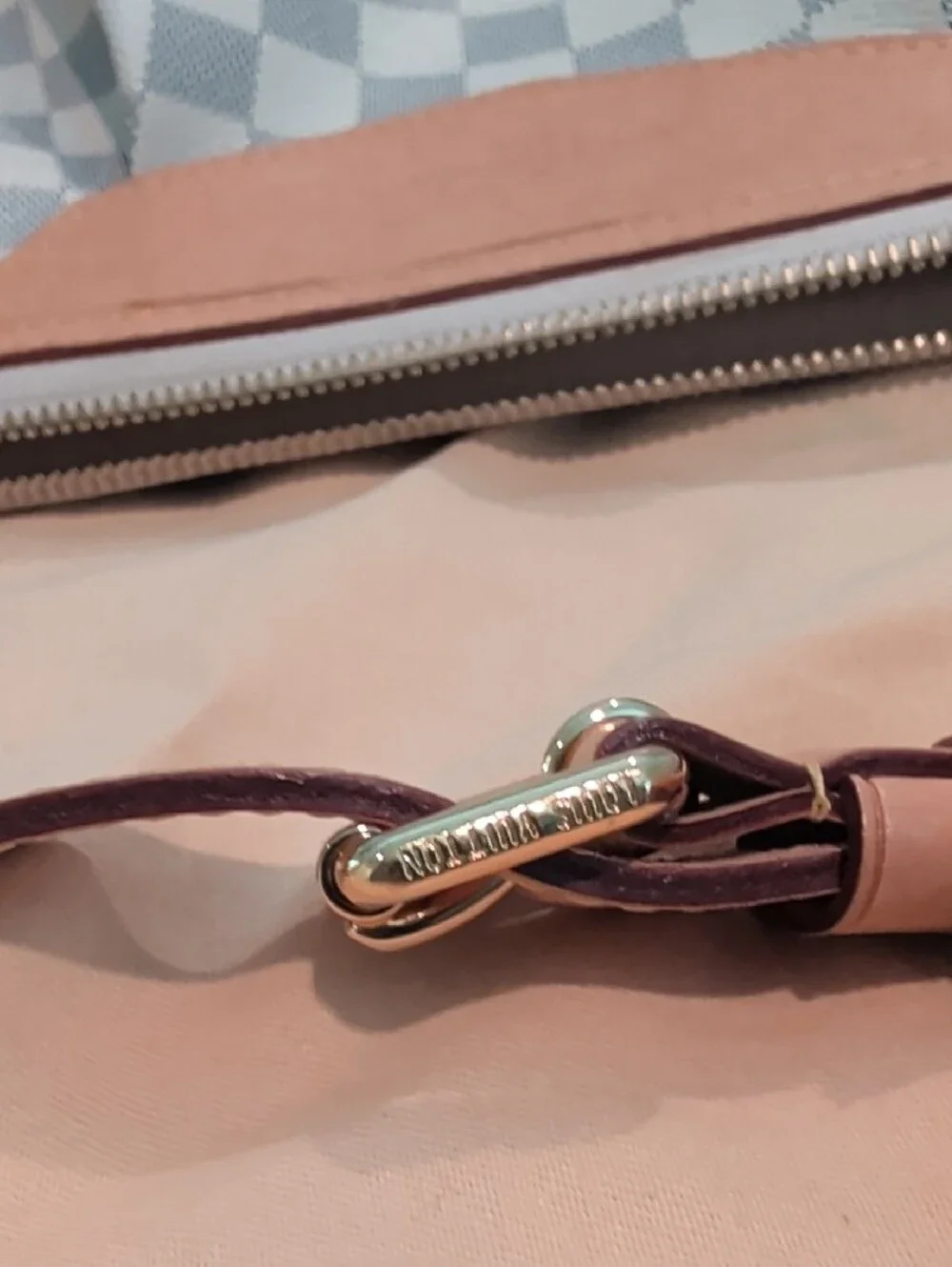 Louis Vuitton louis vuitton